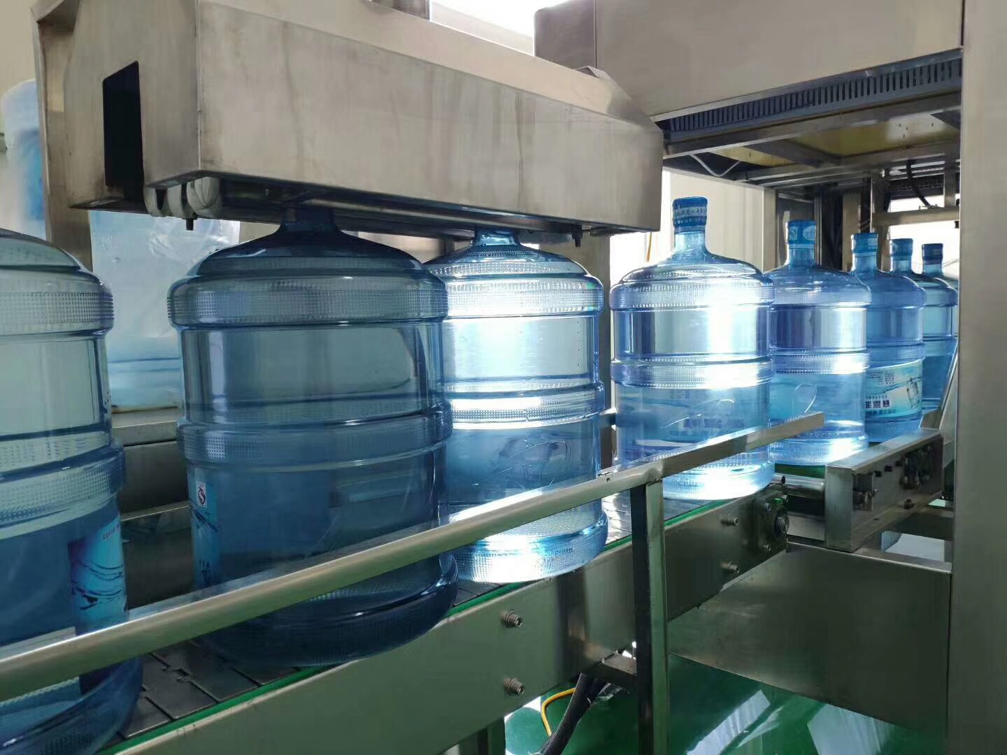桶裝水生產線設備廠家